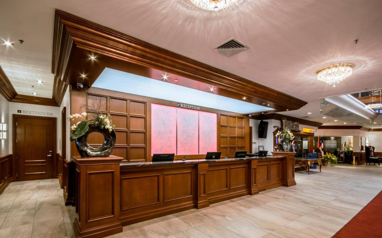 Hotel Plaza Quebec Екстериор снимка